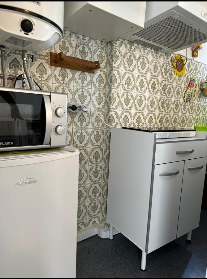 Quarteira Home Beach Ferias Tranquilas A 1Km Da Praia Totalmente Renovado Exteriör bild