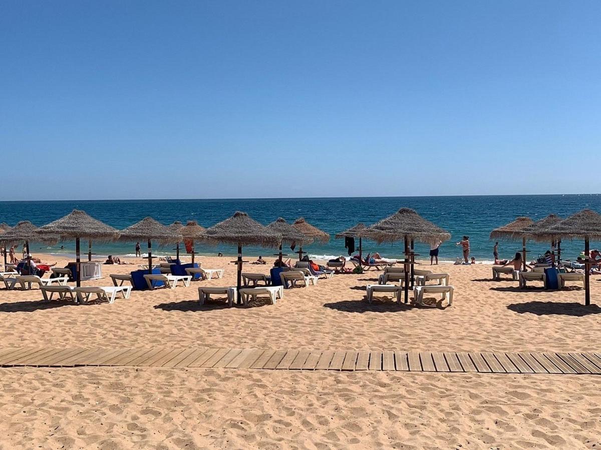 Quarteira Home Beach Ferias Tranquilas A 1Km Da Praia Totalmente Renovado Exteriör bild